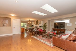 Photo 6: 2889 EDGEMONT Boulevard in North Vancouver: Edgemont House for sale in "Edgemont" : MLS®# R2702328