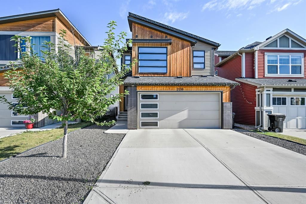 Main Photo: 220 Evansborough Way NW in Calgary: Evanston Detached for sale : MLS®# A1138489