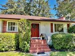Main Photo: 2452 Camelot Rd in Saanich: SE Cadboro Bay House for sale (Saanich East)  : MLS®# 961936