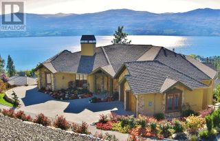 Main Photo: 1555 Gregory Road in West Kelowna: House for sale : MLS®# 10305279