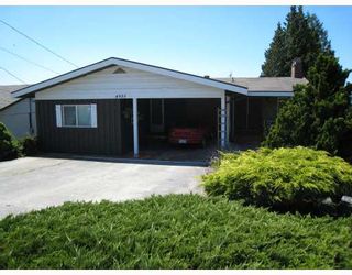 Photo 1: 4935 LAUREL Avenue in Sechelt: Sechelt District House for sale (Sunshine Coast)  : MLS®# V774939