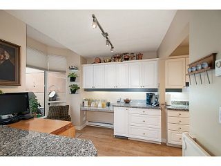 Photo 5: 356 TAYLOR WY in West Vancouver: Park Royal Condo for sale : MLS®# V1073240
