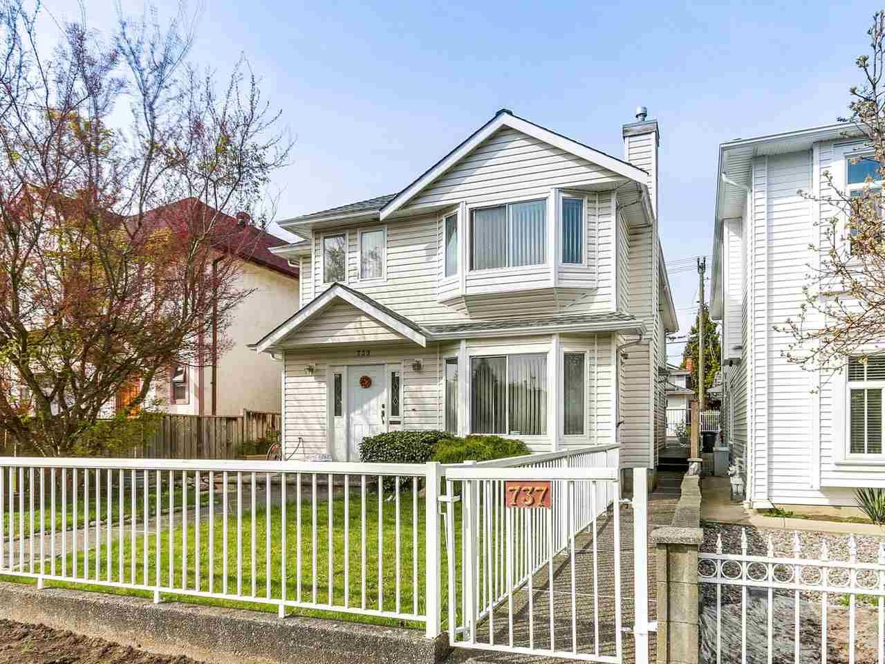 Main Photo: 737 W 69TH Avenue in Vancouver: Marpole 1/2 Duplex for sale (Vancouver West)  : MLS®# R2156415