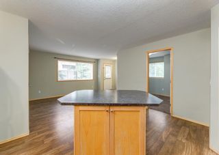 Photo 5: 102 150 Panatella Landing NW in Calgary: Panorama Hills Row/Townhouse for sale : MLS®# A2052603