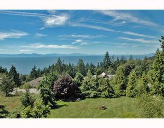 Photo 1: 387 VERNON Place in Gibsons: Gibsons &amp; Area House for sale in "ISLANDVIEW ESTATES" (Sunshine Coast)  : MLS®# V787669