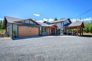 Photo 1: 6721 Farnham Rd in Merville: CV Merville Black Creek House for sale (Comox Valley)  : MLS®# 940509
