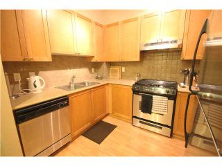 Photo 3: 122 2280 WESBROOK Mall in Vancouver: University VW Condo for sale in "KEATS HALL" (Vancouver West)  : MLS®# V972168