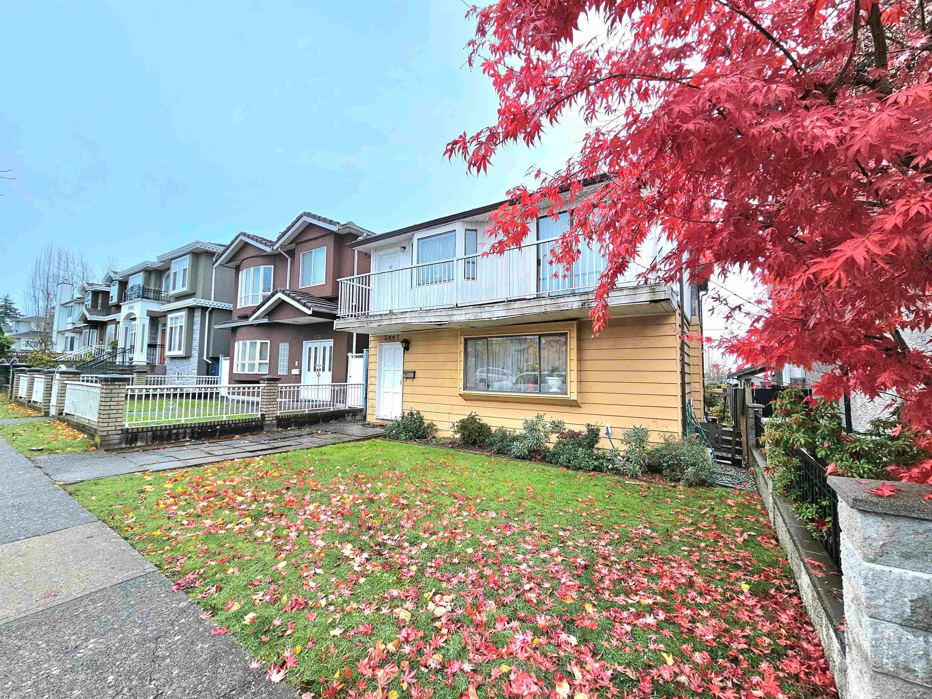 Main Photo: 2442 E 54TH Avenue in Vancouver: Fraserview VE House for sale (Vancouver East)  : MLS®# R2831692