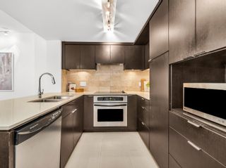 Photo 9: 1309 CIVIC PLACE Mews in North Vancouver: Central Lonsdale Townhouse for sale in "Vista Place" : MLS®# R2886075