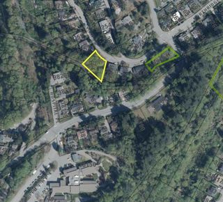 Photo 2: 38249 VIEW Place in Squamish: Hospital Hill Land for sale : MLS®# R2475437