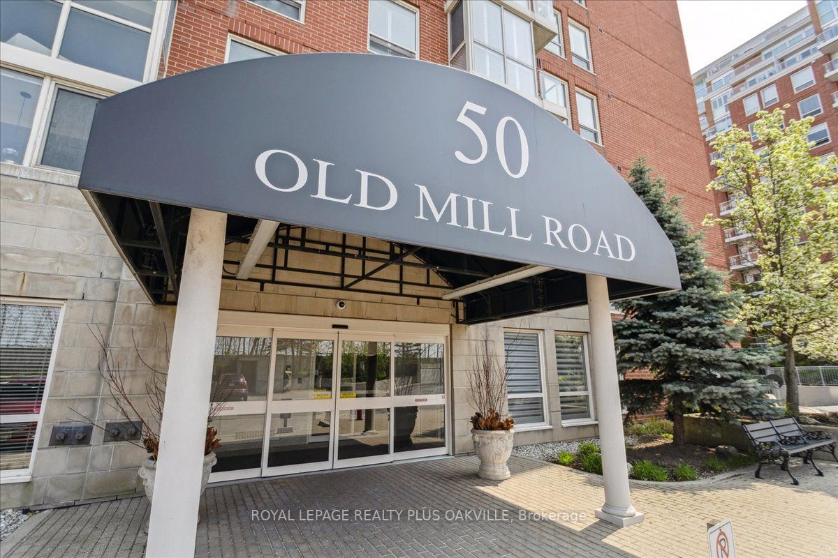 Main Photo: 608 50 Old Mill Road in Oakville: Old Oakville Condo for sale : MLS®# W6053540