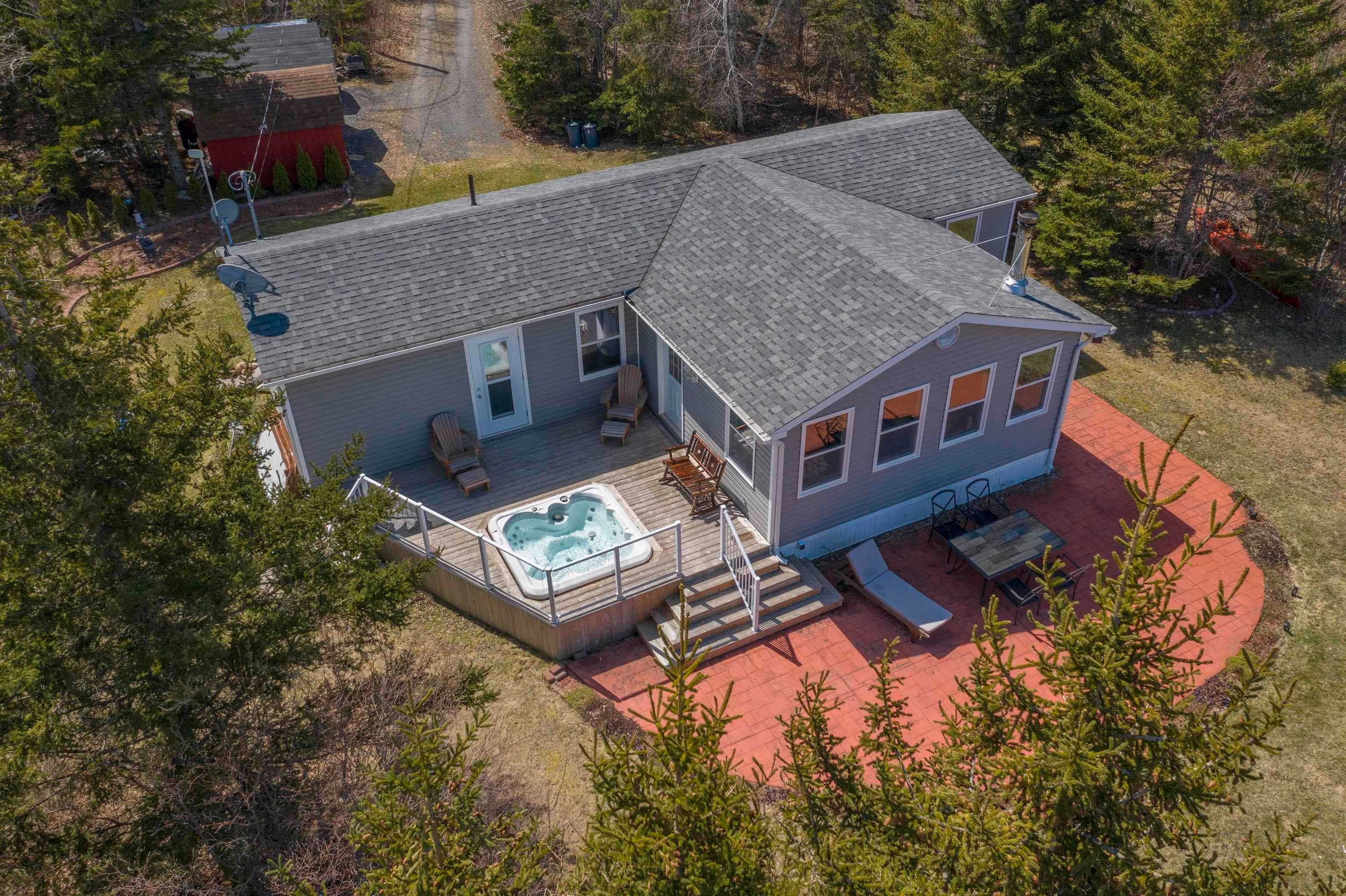 Main Photo: 22 Wharf Road in Merigomish: 108-Rural Pictou County Residential for sale (Northern Region)  : MLS®# 202207992