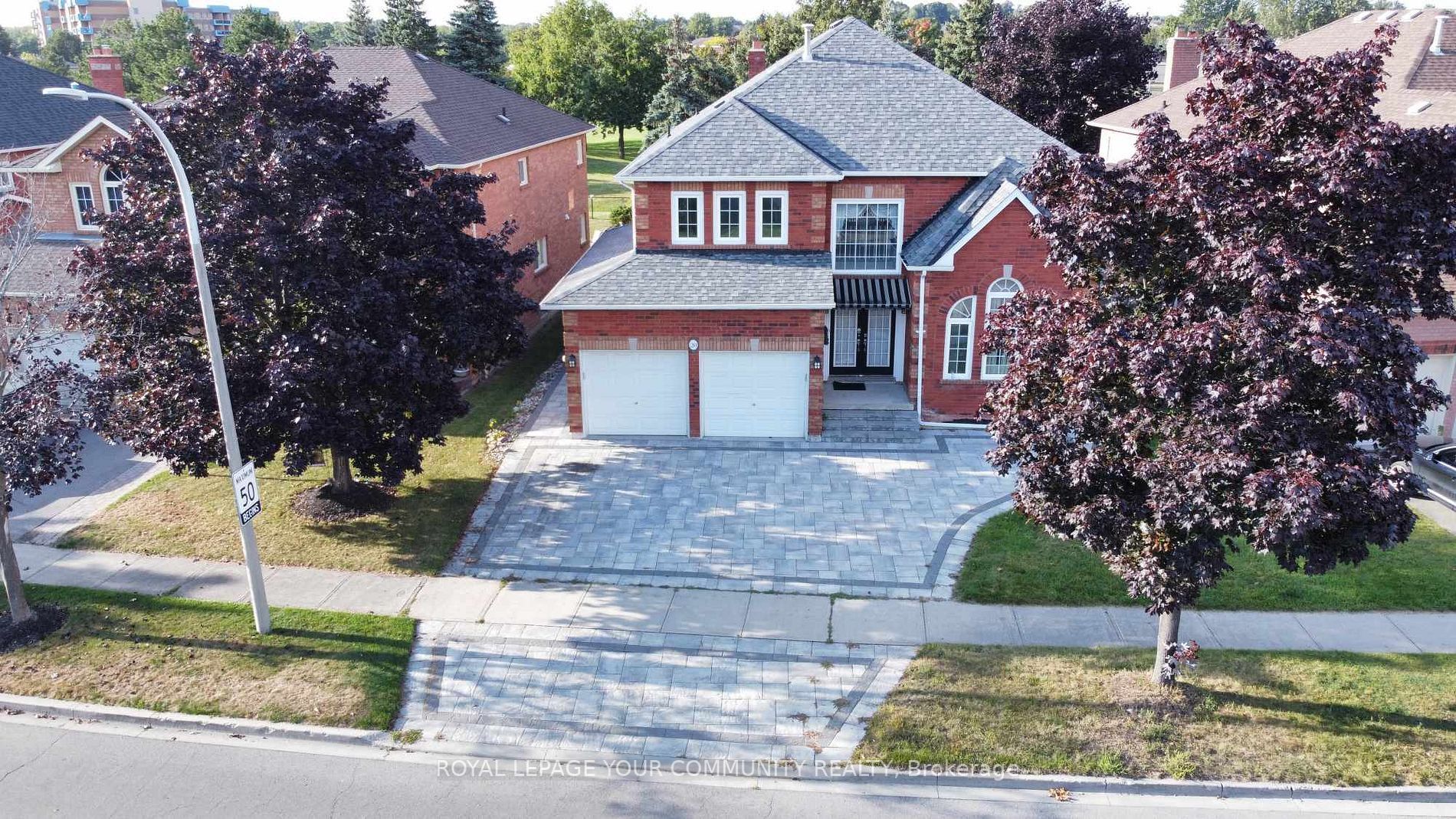 20  Rolling Acres Drive, Whitby