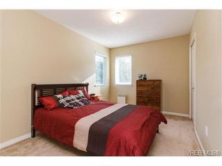 Photo 12: 108 Thetis Vale Cres in VICTORIA: VR Six Mile House for sale (View Royal)  : MLS®# 707982