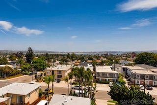 Photo 1: PACIFIC BEACH Condo for sale : 1 bedrooms : 4730 Noyes St #404 in San Diego
