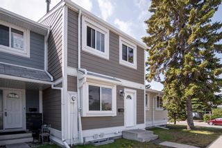 Photo 1: 359 Georgian Villas NE in Calgary: Marlborough Park Row/Townhouse for sale : MLS®# A1223258