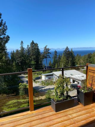 Photo 16: 153 SWALLOW Road in Gibsons: Gibsons & Area House for sale (Sunshine Coast)  : MLS®# R2692594