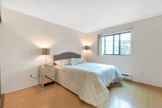 Photo 11: 118 8700 ACKROYD Road in Richmond: Brighouse Condo for sale in "LANSDOWNE SQUARE" : MLS®# R2287906