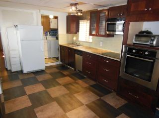 Photo 2: 15 4200 DEWDNEY TRUNK ROAD in Coquitlam: Ranch Park Manufactured Home for sale : MLS®# R2013256
