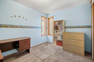 Photo 33: 729 Woodbriar Place SW in Calgary: Woodbine Detached for sale : MLS®# A2090529