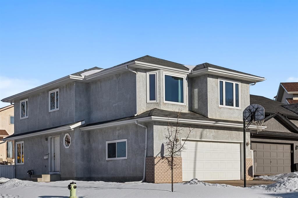Main Photo: 6 Deerview Heights SE in Calgary: Deer Ridge Detached for sale : MLS®# A2017589
