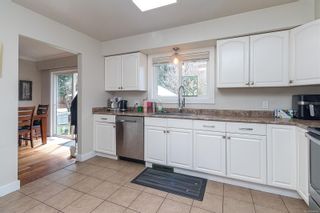 Photo 14: 323 Benhomer Dr in Colwood: Co Wishart South Single Family Residence for sale : MLS®# 964421