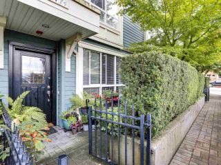 Photo 2: 2774 ALMA Street in Vancouver: Kitsilano Townhouse for sale in "Twenty On The Park" (Vancouver West)  : MLS®# R2501470