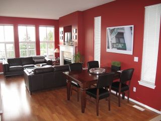 Photo 3: 62 35287 OLD YALE Road in Abbotsford: Abbotsford East Condo for sale : MLS®# F1228369