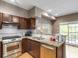Photo 6: 21 9308 KEEFER Avenue in Richmond: McLennan North Townhouse for sale in "VANDA" : MLS®# R2171927