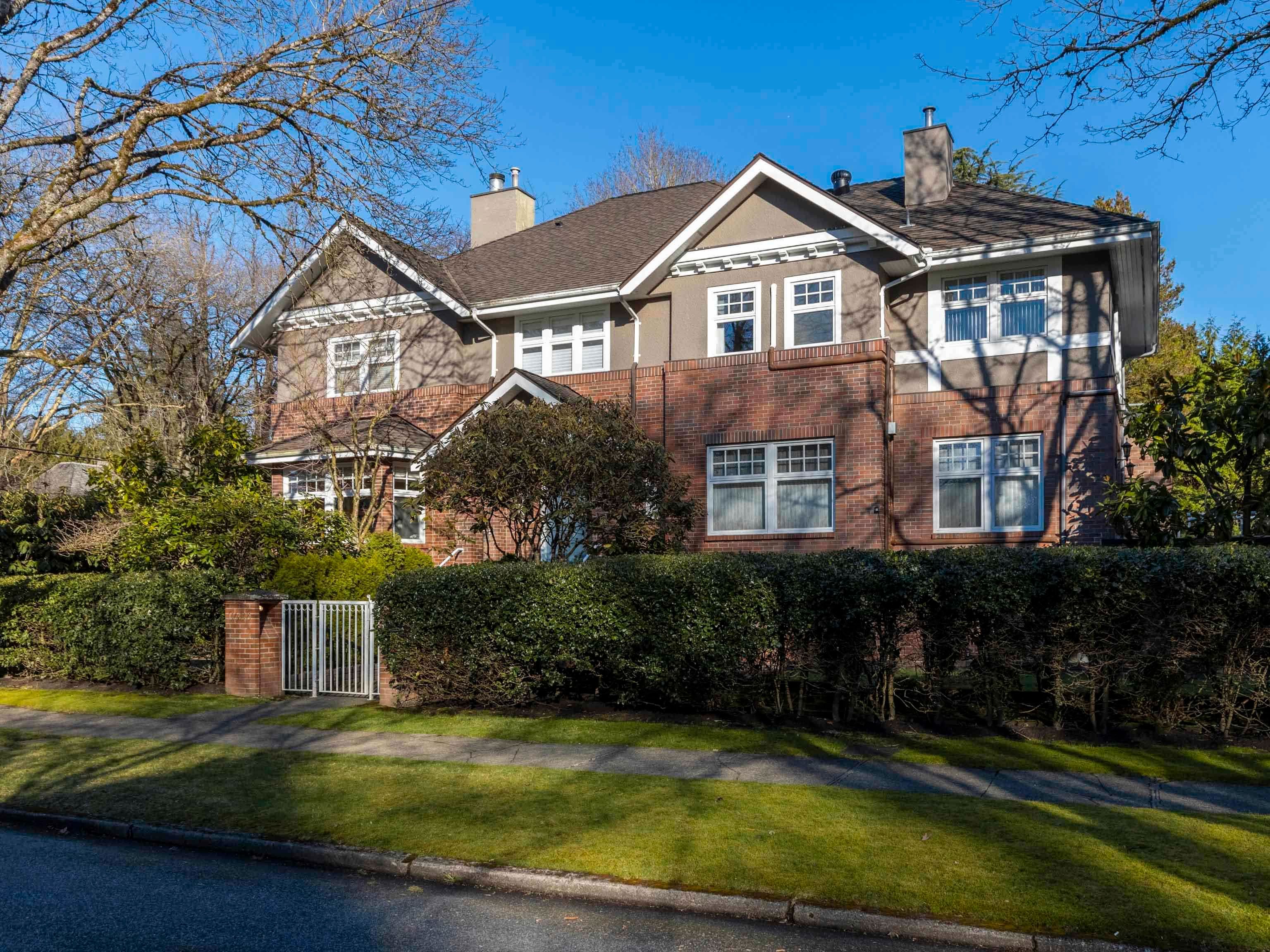 Main Photo: 1398 MATTHEWS Avenue in Vancouver: Shaughnessy Townhouse for sale (Vancouver West)  : MLS®# R2857776