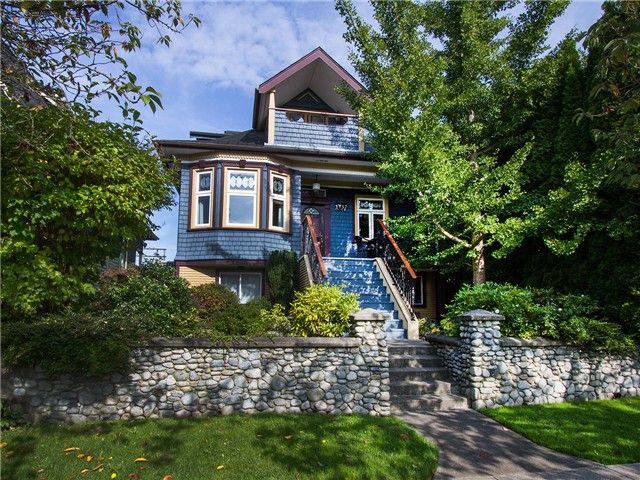 Main Photo: 1737 E 2ND AV in Vancouver: Grandview VE House for sale (Vancouver East)  : MLS®# V1098218