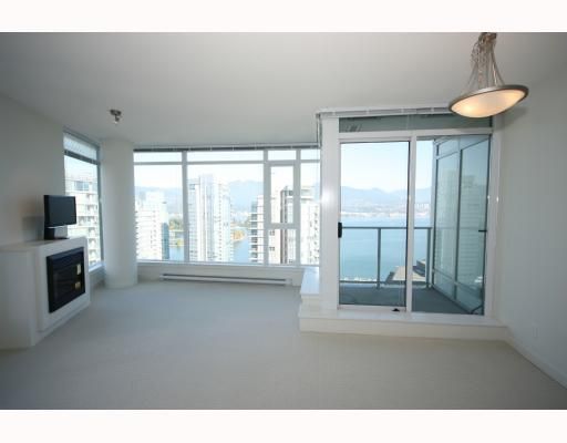Main Photo: 2701 1188 W PENDER Street in Vancouver: Coal Harbour Condo for sale in "SHAPPHIRE" (Vancouver West)  : MLS®# V790032