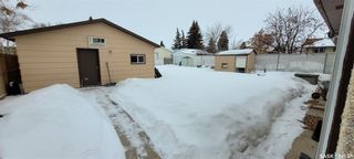 Photo 5: 3879 John A. Macdonald Road in Saskatoon: Confederation Park Residential for sale : MLS®# SK909515
