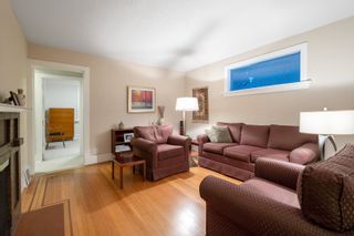 Photo 4: 215 W 14TH Avenue in Vancouver: Mount Pleasant VW House for sale (Vancouver West)  : MLS®# R2860398