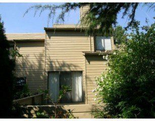 Photo 3: 9 6805 ARLINGTON Street in Vancouver East: Home for sale : MLS®# V607225