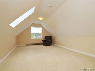 Photo 15: 1182 Garden Grove Pl in VICTORIA: SE Sunnymead House for sale (Saanich East)  : MLS®# 635489