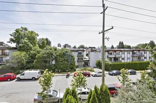 Photo 18: 302 128 W 21ST STREET in North Vancouver: Central Lonsdale Condo for sale : MLS®# R2408450