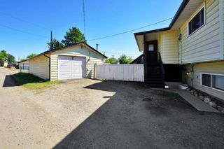 Photo 3: 7031 59th Avenue: Red Deer Detached for sale : MLS®# A1256299