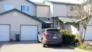 Photo 1: 124 39920 GOVERNMENT Road in Squamish: Garibaldi Estates Townhouse for sale in "SHANNON ESTATES" : MLS®# R2050698