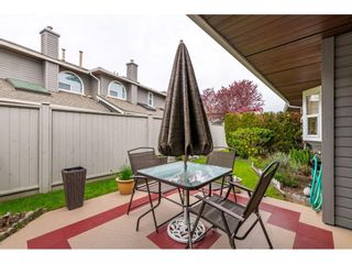 Photo 20: 6139 W BOUNDARY Drive in Surrey: Panorama Ridge Townhouse for sale in "LAKEWOOD GARDENS" : MLS®# R2452648
