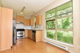 Photo 6: 403 9329 UNIVERSITY Crescent in Burnaby: Simon Fraser Univer. Condo for sale in "Harmony" (Burnaby North)  : MLS®# R2180528
