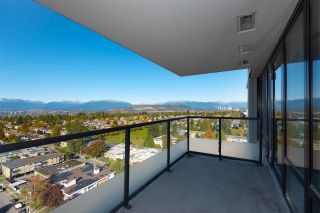 Photo 5: 2201 7325 ARCOLA Street in Burnaby: Highgate Condo for sale in "ESPRIT 2" (Burnaby South)  : MLS®# R2522459