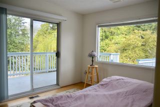 Photo 10: 814 THERMAL Drive in Coquitlam: Chineside House for sale : MLS®# R2363228