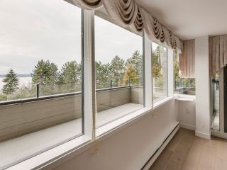 Photo 5: 60 2212 FOLKESTONE Way in West Vancouver: Panorama Village Condo for sale in "Panorama Village" : MLS®# R2847835