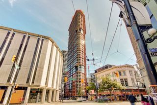 Photo 19: 2110 128 W CORDOVA Street in Vancouver: Downtown VW Condo for sale in "WOODWARDS W43" (Vancouver West)  : MLS®# R2394432