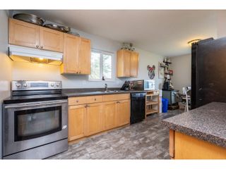 Photo 8: 2939 ORIOLE CRESCENT in Abbotsford: House for sale : MLS®# R2872235