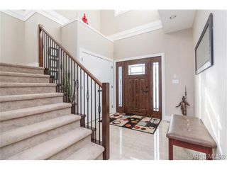 Photo 4: 2144 Ferndale Rd in VICTORIA: SE Gordon Head House for sale (Saanich East)  : MLS®# 722258