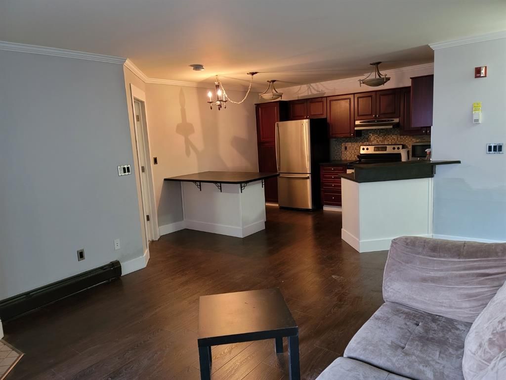Photo 12: Photos: 221 30 Sierra Morena Mews SW in Calgary: Signal Hill Apartment for sale : MLS®# A1211855