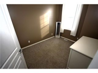 Photo 14: 11 PRESTWICK Common SE in Calgary: McKenzie Towne Townhouse for sale : MLS®# C3642406