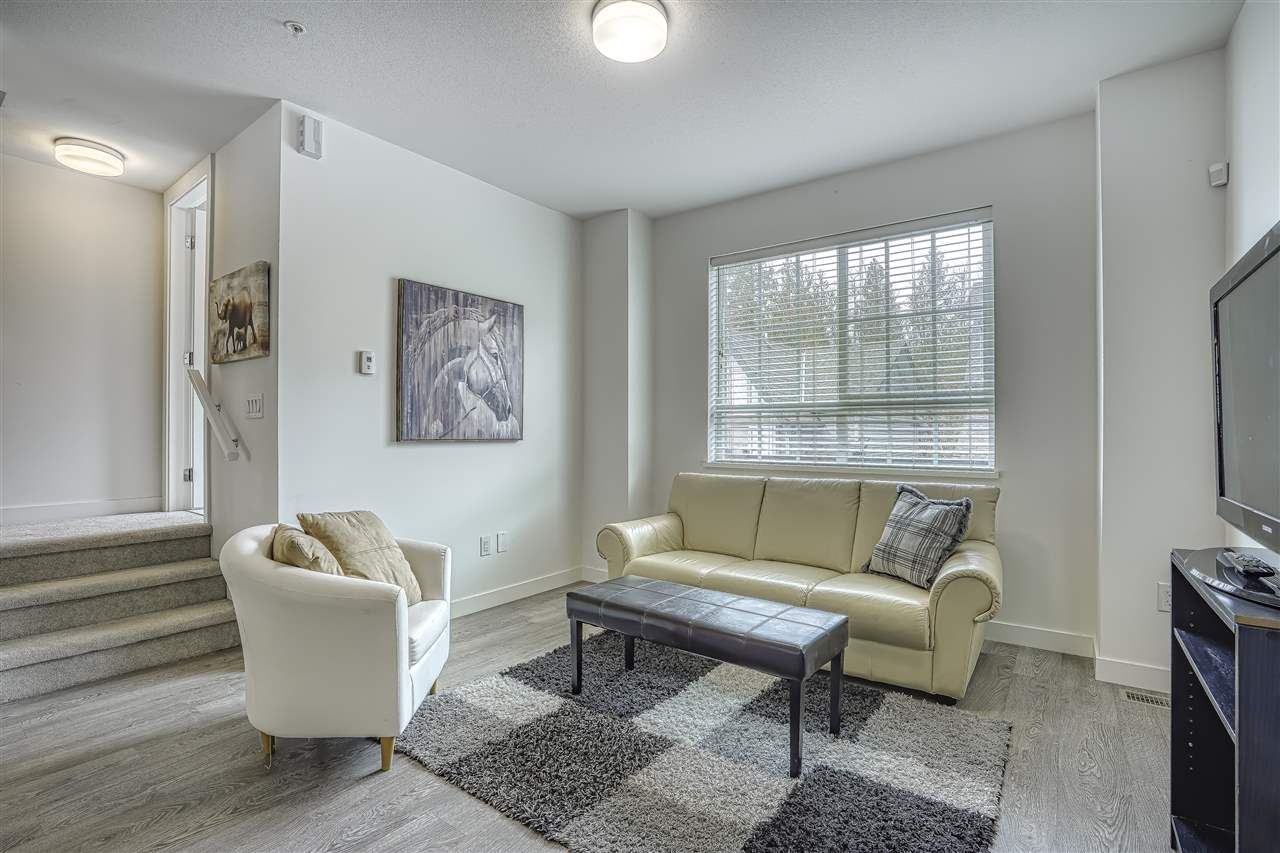 Main Photo: 8 23539 GILKER HILL Road in Maple Ridge: Cottonwood MR Townhouse for sale : MLS®# R2445373